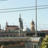 ...si salv� solo un piccolo campanile che fa ancora oggi capolino dietro la facciata (visibile dall'estramurale Capruzzi)